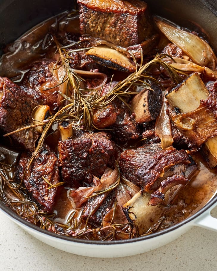 Dutch-Oven-Short-Ribs