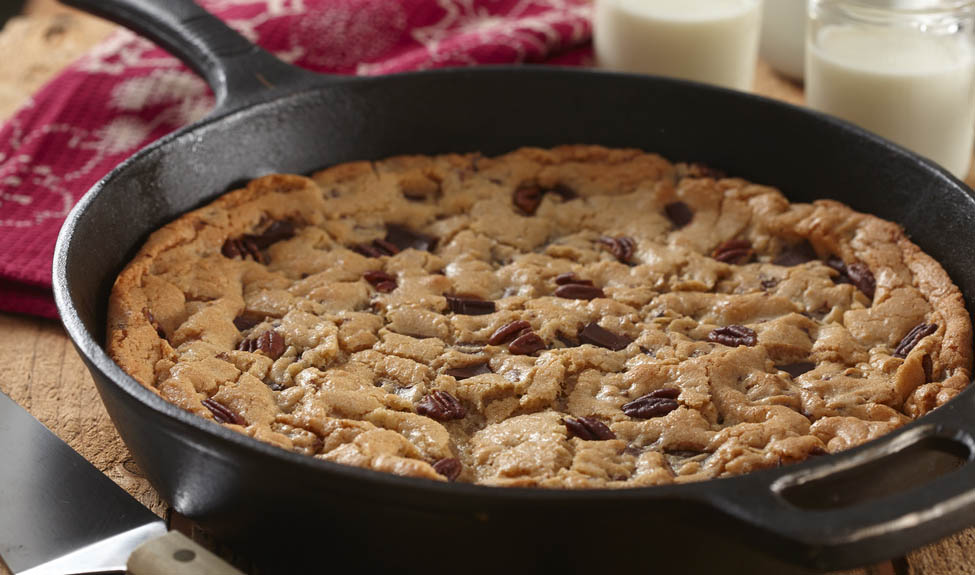 baking with cast iron skillet